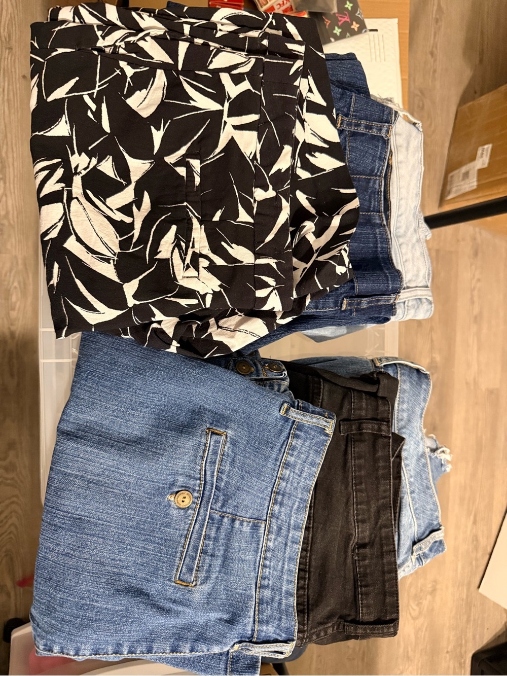 Women's Shorts Pack - size 14